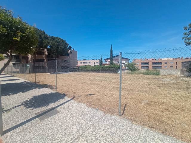 Terreno residencial en Venta en Calle el Trébol, 2 en Cadrete