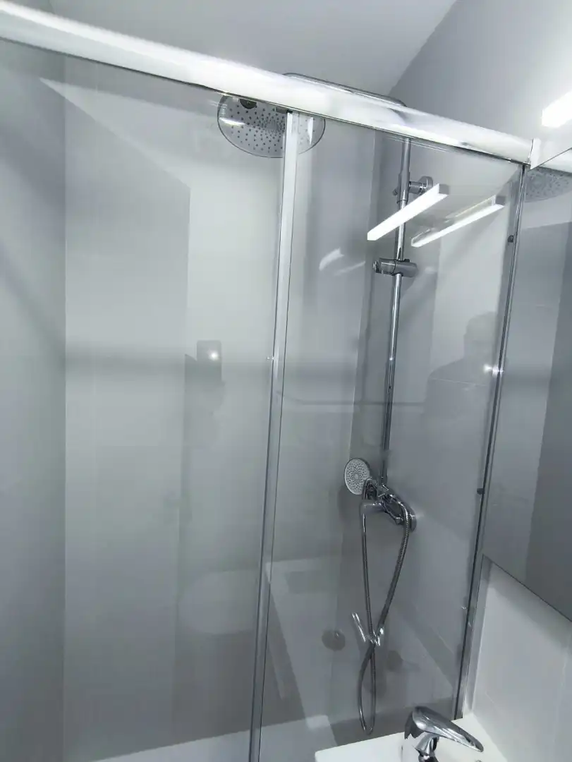 Baño de Piso para compartir en Madrid con Calefacción, Terraza y Amueblado