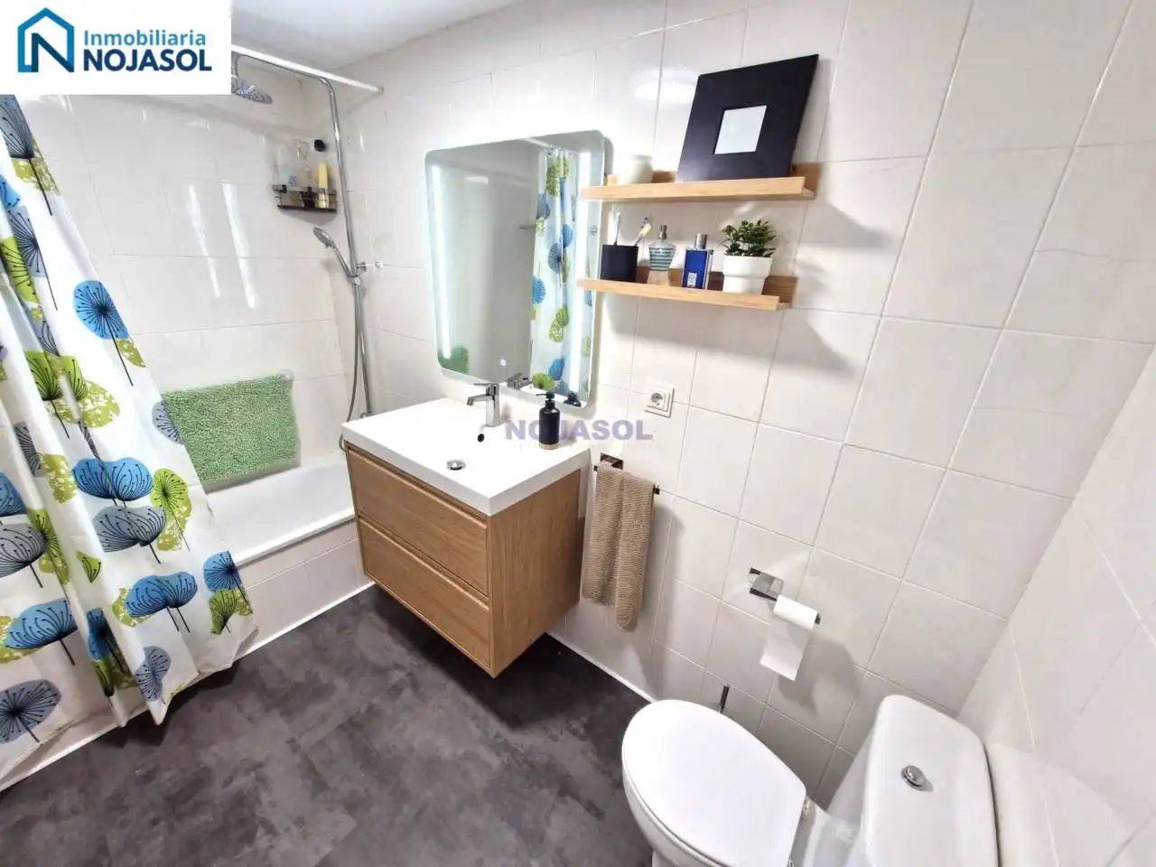 Apartament amb piscina en venda a Ris, imagen 32