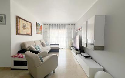 Living room of Flat for sale in L'Arboç  with Air Conditioner, Heating and Storage room