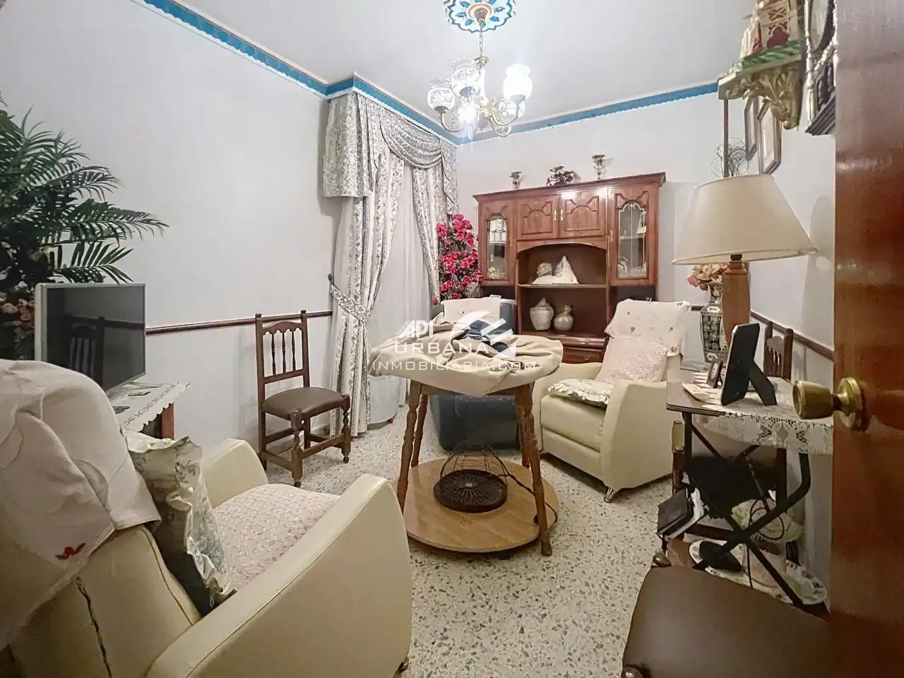 Sala d'estar de Pis en venda en Lucena amb Aire condicionat