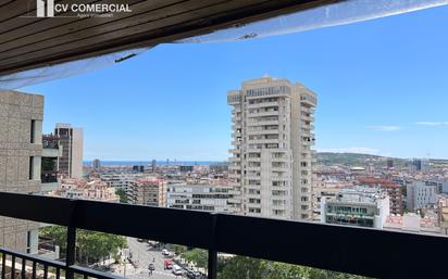 Vista exterior de Pis de lloguer en  Barcelona Capital amb Aire condicionat i Terrassa