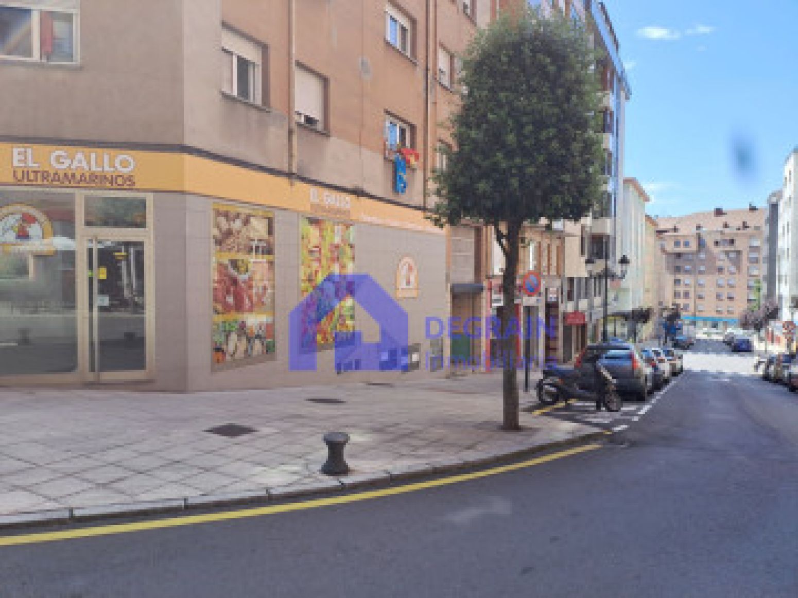 Exterior view of Premises for sale in Oviedo 