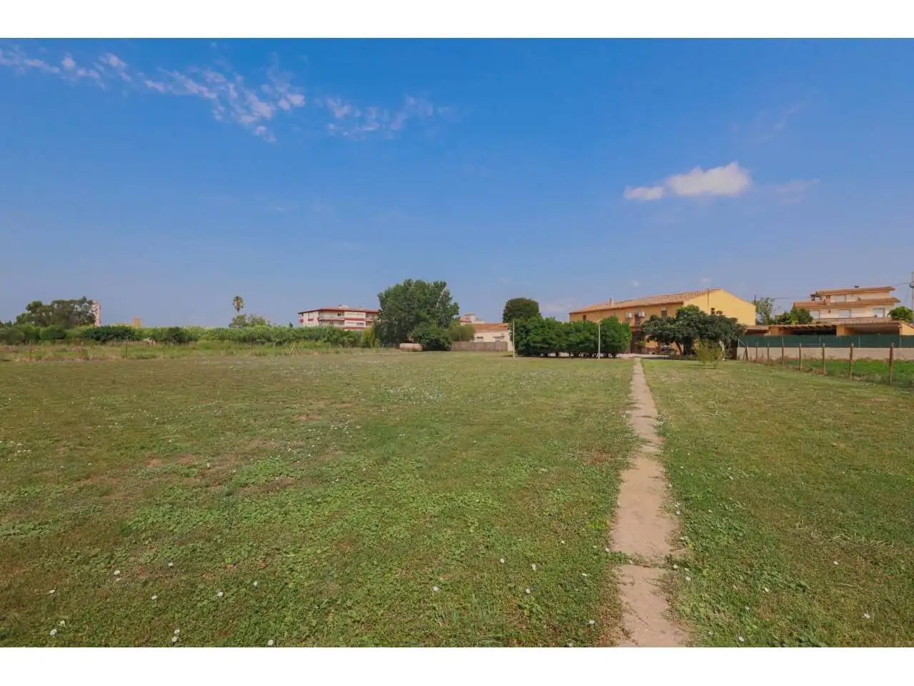 Country homes for sale in Verges  with Air Conditioner, Private garden and Terrace