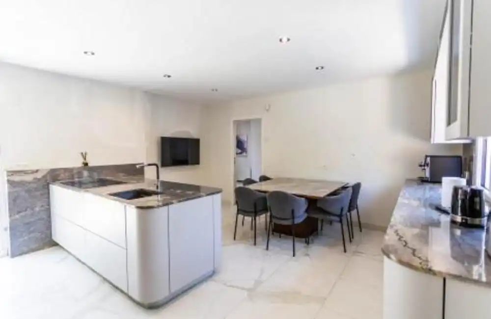 Kitchen of Houses for rent in Marbella  with Air Conditioner, Private garden and Terrace