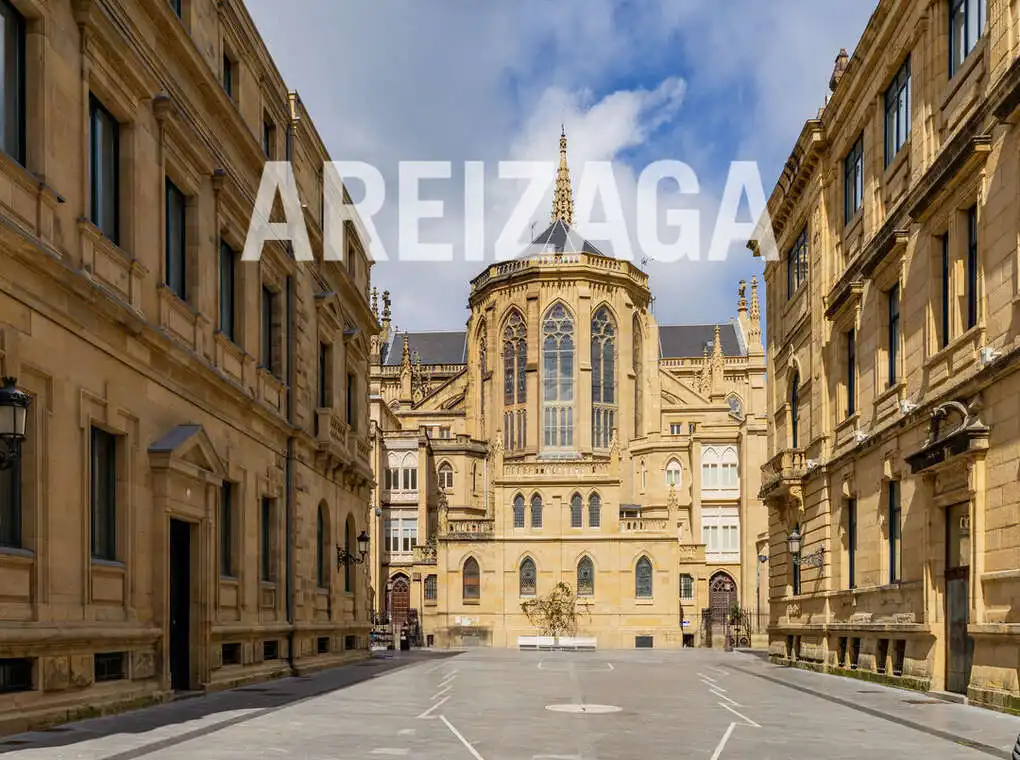 Vista exterior de Piso en venta en Donostia - San Sebastián  con Calefacción, Amueblado y Balcón