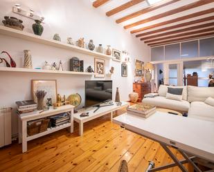 Living room of Flat for sale in  Barcelona Capital  with Air Conditioner, Heating and Parquet flooring