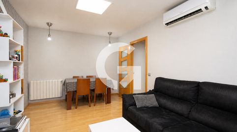 Foto 3 de Piso en venta en Pz Joan XXIII de, Casablanca, Sant Boi de Llobregat