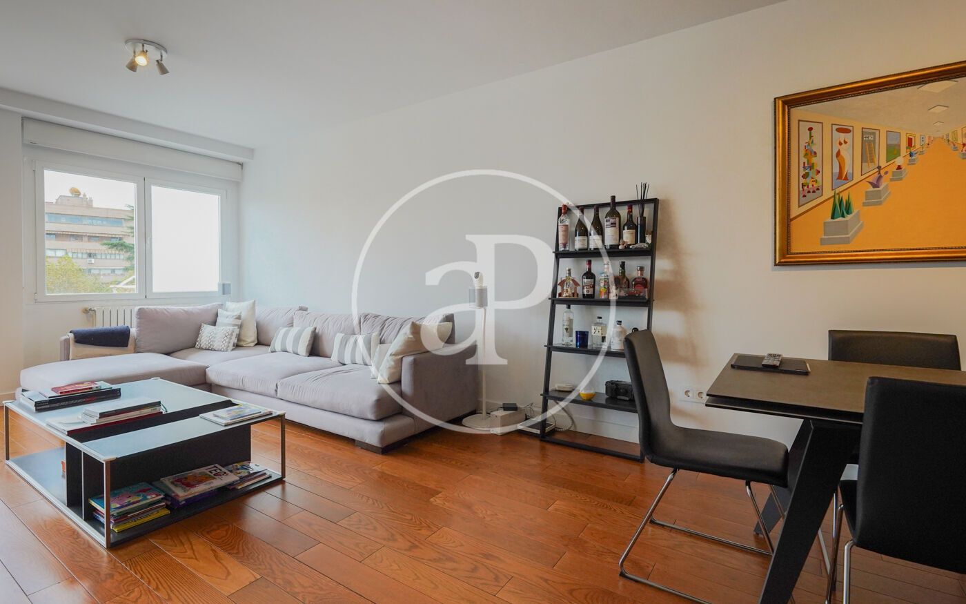 Sala d'estar de Dúplex en venda en  Madrid Capital amb Aire condicionat, Calefacció i Terrassa