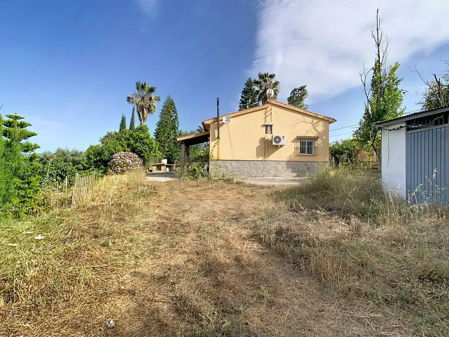 Finca rústica en venta en Alhaurín El Grande con Aire acondicionado, Jardín privado y Trastero