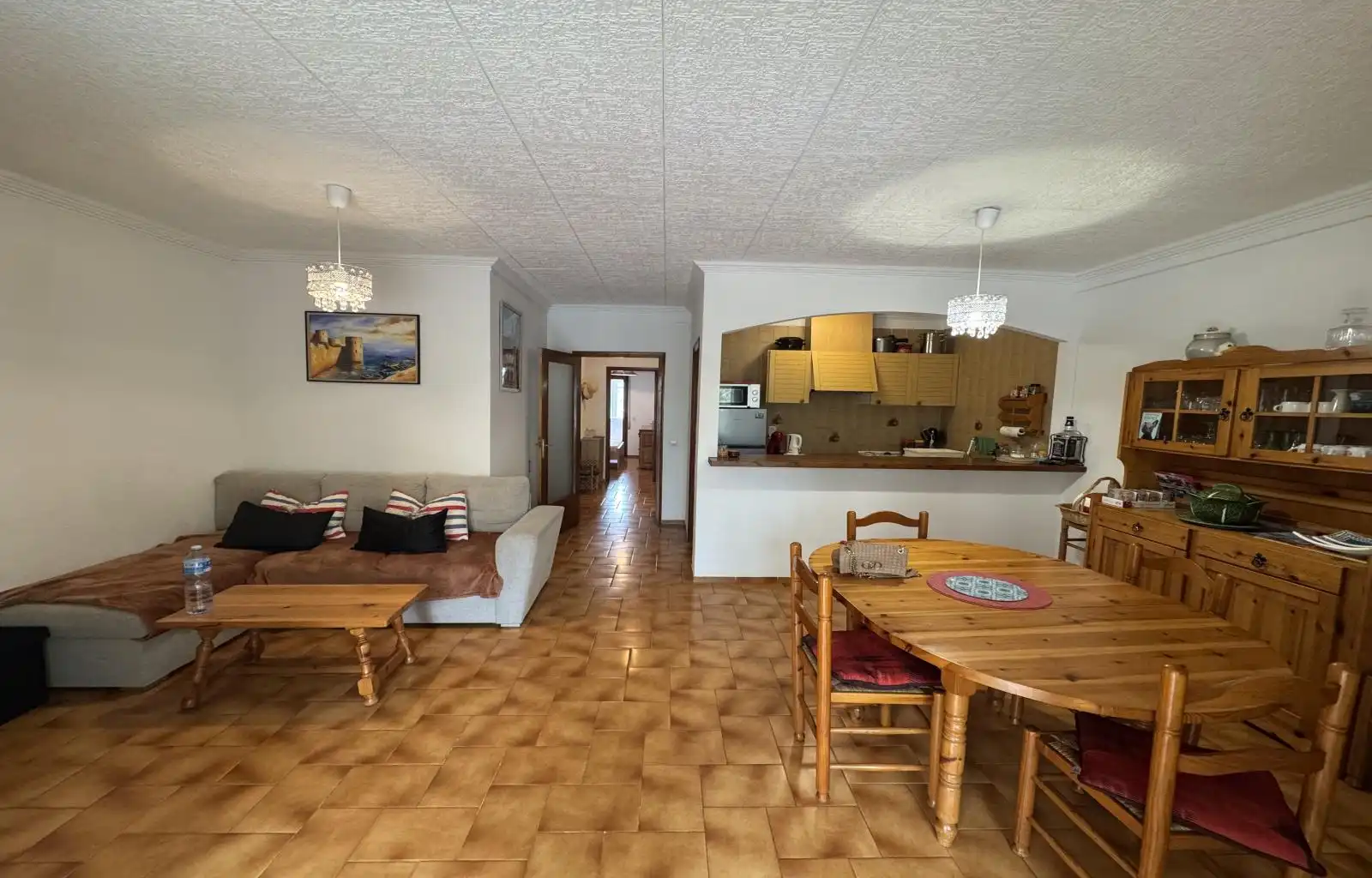 Piso en venta en Avenida Port Empordà 48-49, imagen 2