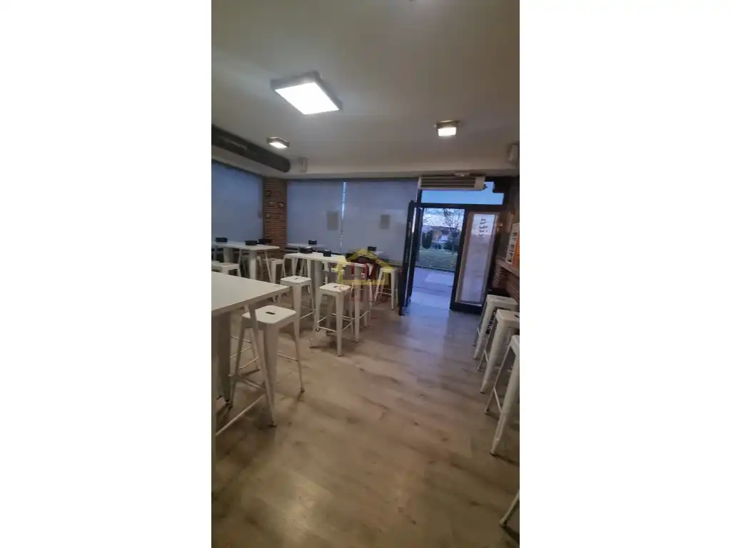 Local comercial en venda a Calle Parque De Valhondo, imagen 13