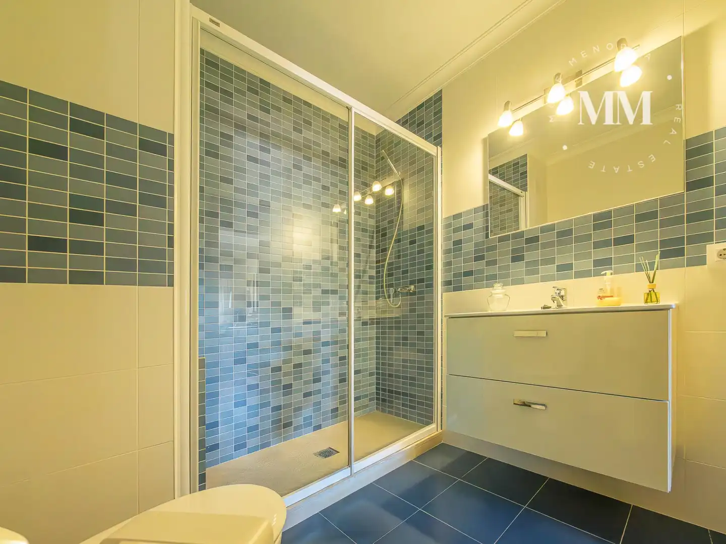 Baño de Piso en venta en Maó - Mahón con Aire acondicionado, Calefacción y Terraza
