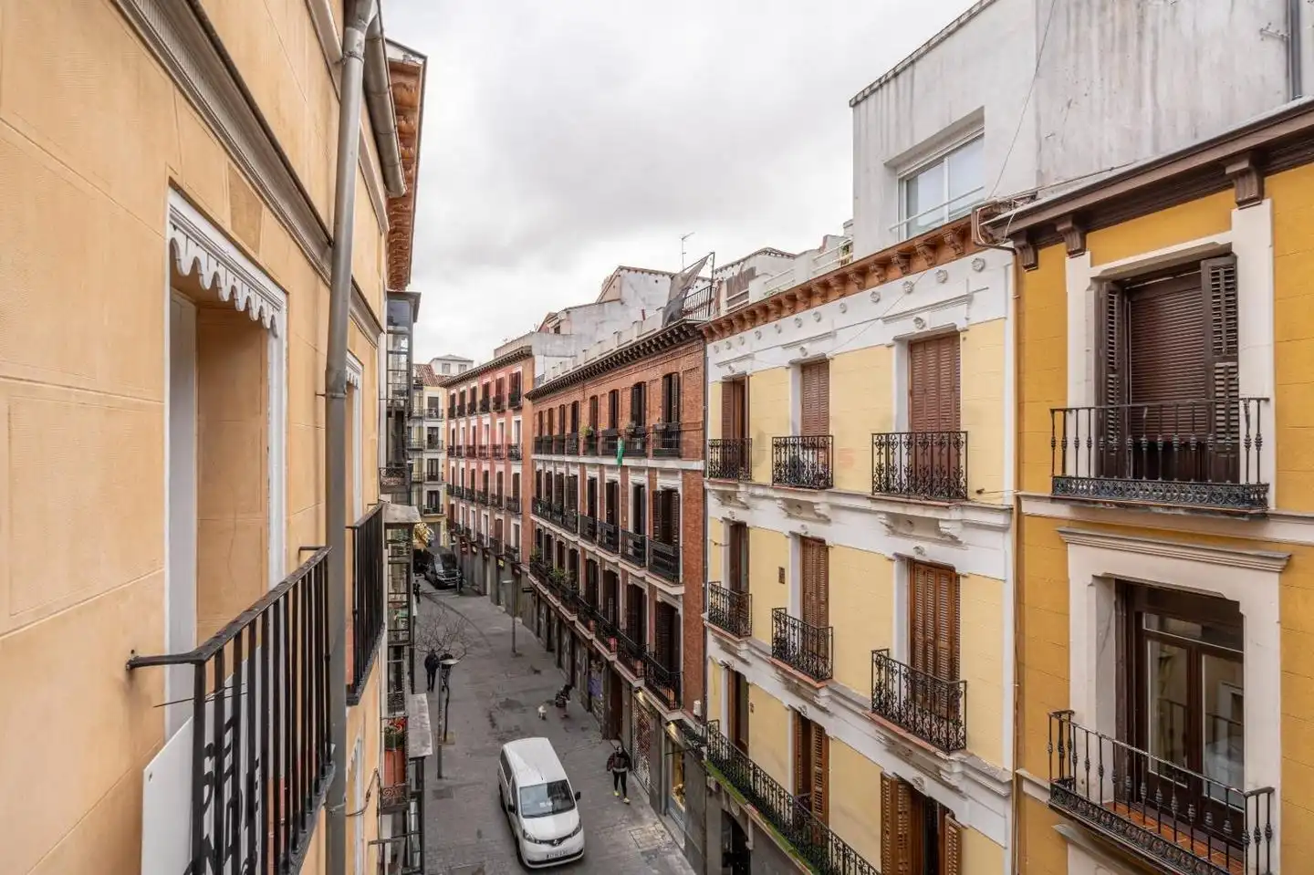 Piso con terraza en venta en Calle de Pérez Galdós, imagen 13