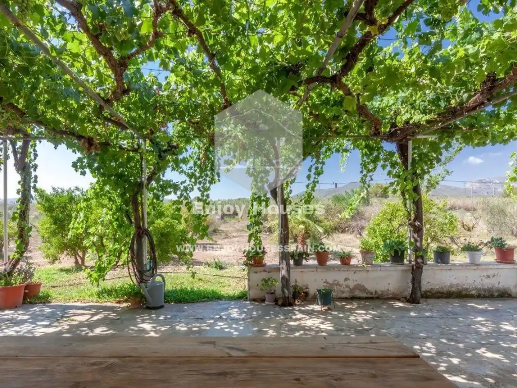 Houses for sale in Montgó - Ermita