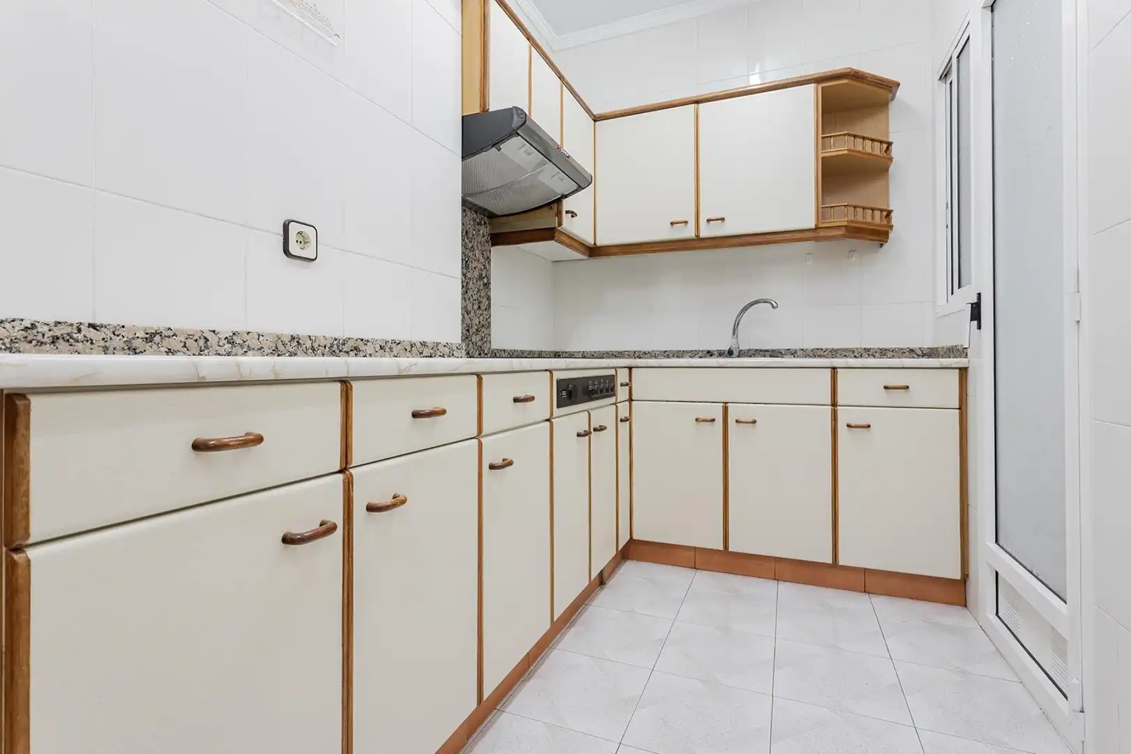 Wohnung mit Terrasse zum Verkauf in Carrer Carrer Fluvià, imagen 5