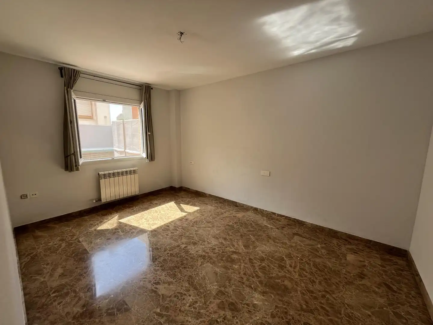 Flat for rent in del Pi, Nucli Urbà