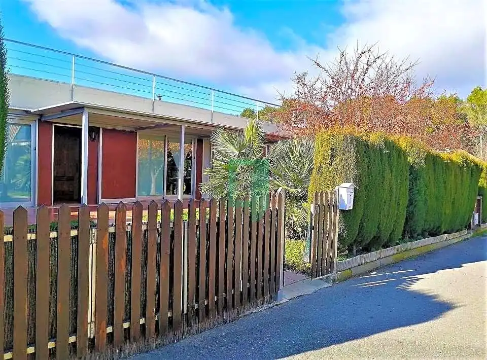Vista exterior de Casa o chalet en venta en Ayegui / Aiegi con Jardín privado