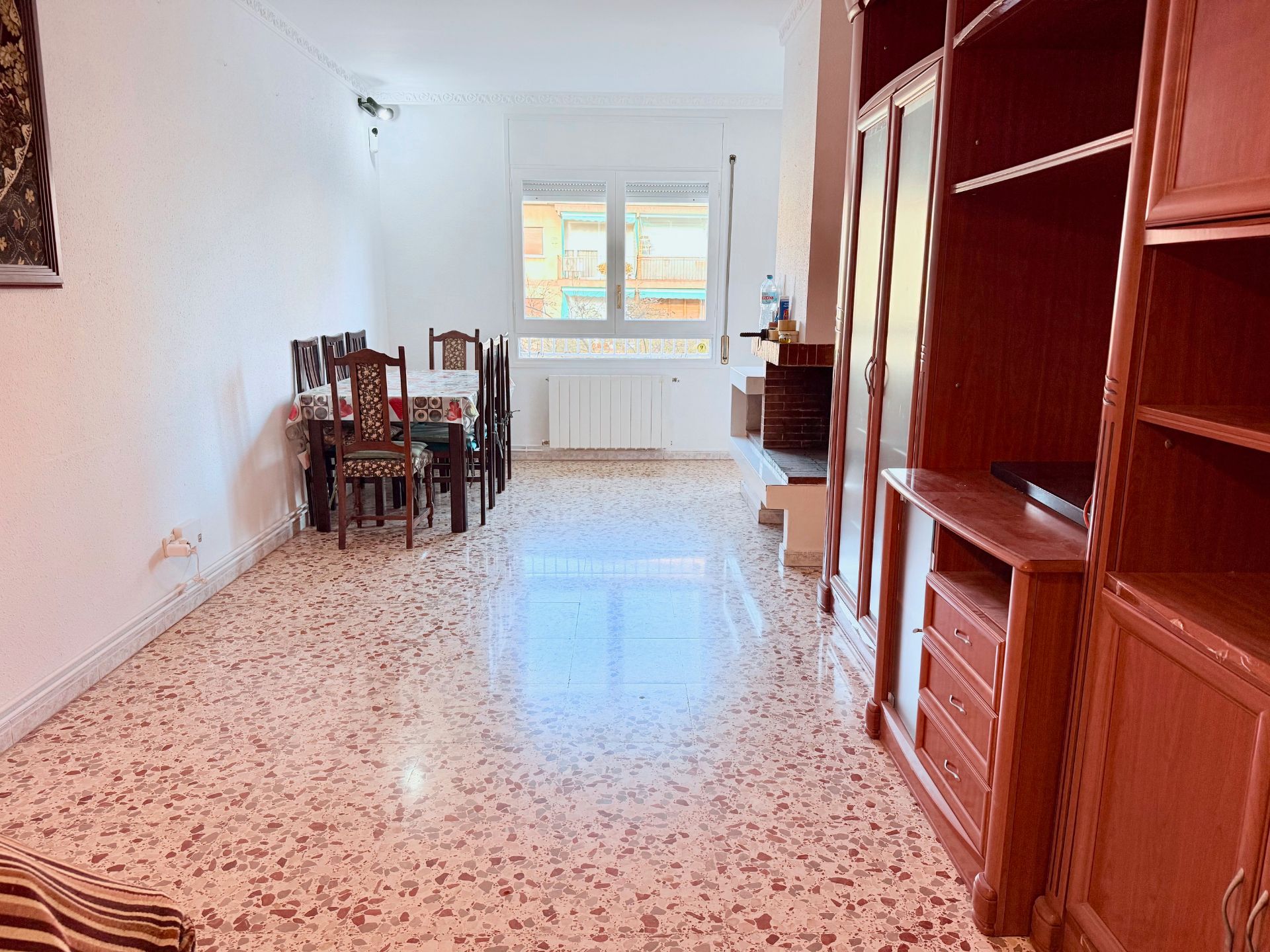 Sala de estar de Piso de alquiler en Sant Feliu de Llobregat con Calefacción, Terraza y Horno