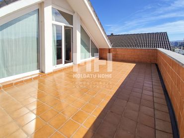 Adossat amb piscina en venda a Montesol