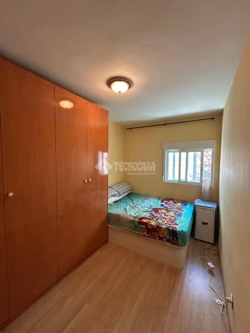 Bedroom of Flat for sale in Coslada  with Heating