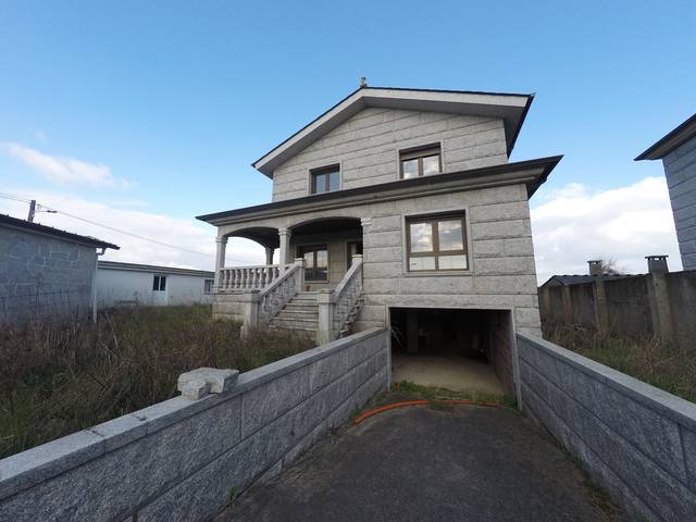 Casa-chalet en Venta en N/A en Parroquias del Este