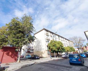 Exterior view of Flat for sale in  Sevilla Capital