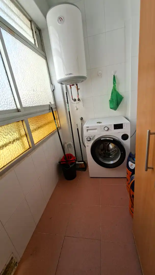 Wohnung zur Miete in Calle Capitán Torregrosa, Centro