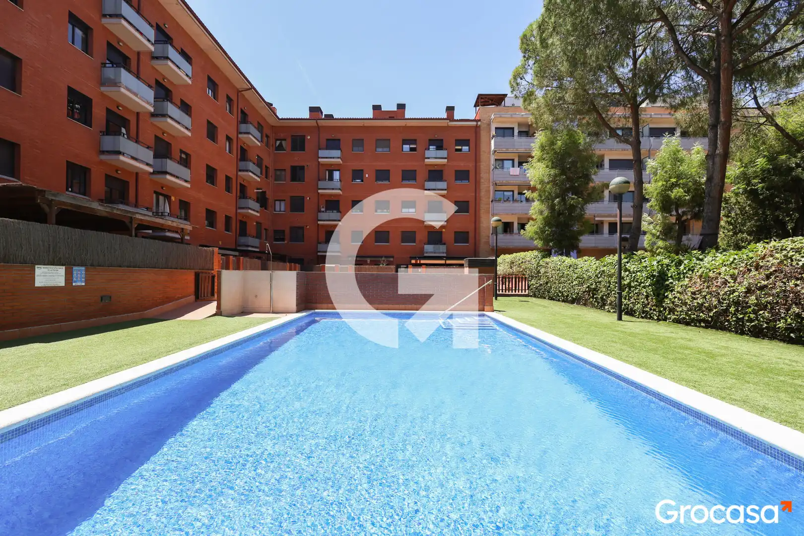 Piscina de Pis en venda en Castelldefels amb Aire condicionat, Calefacció i Traster