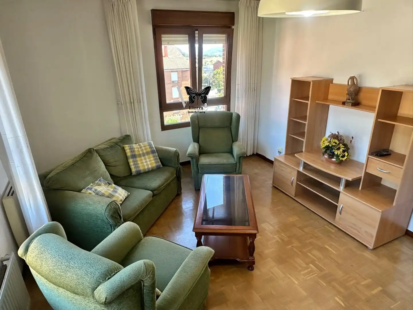 Flat with lift to rent in Salas