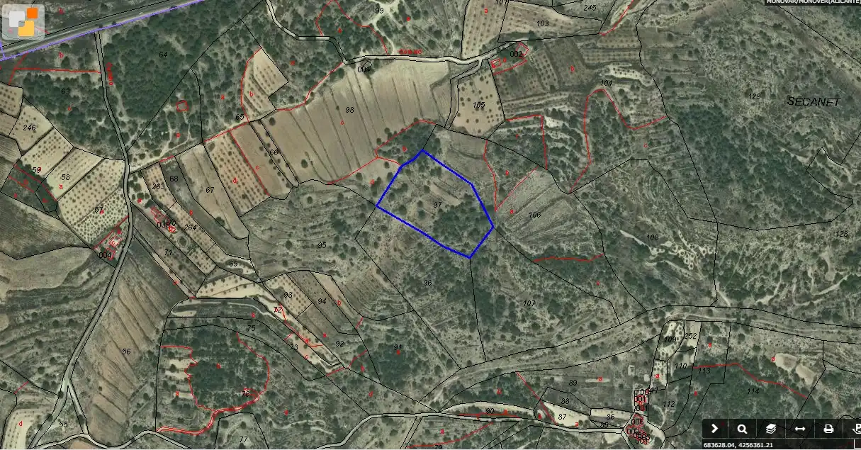 Terreno en venta en Monóvar  / Monòver