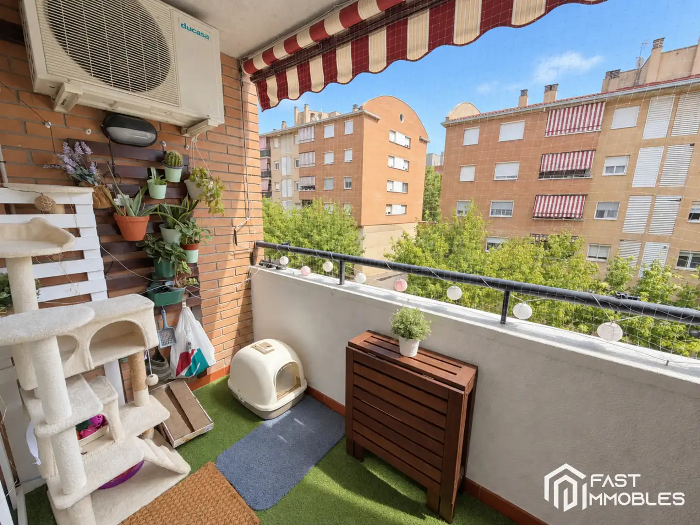 Wohnung mit Terrasse zum Verkauf in Plaça del Roc Blanc