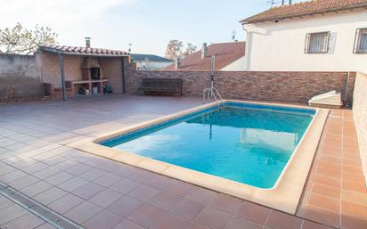 Swimming pool of House or chalet for sale in Santa Perpètua de Mogoda  with Air Conditioner, Heating and Private garden