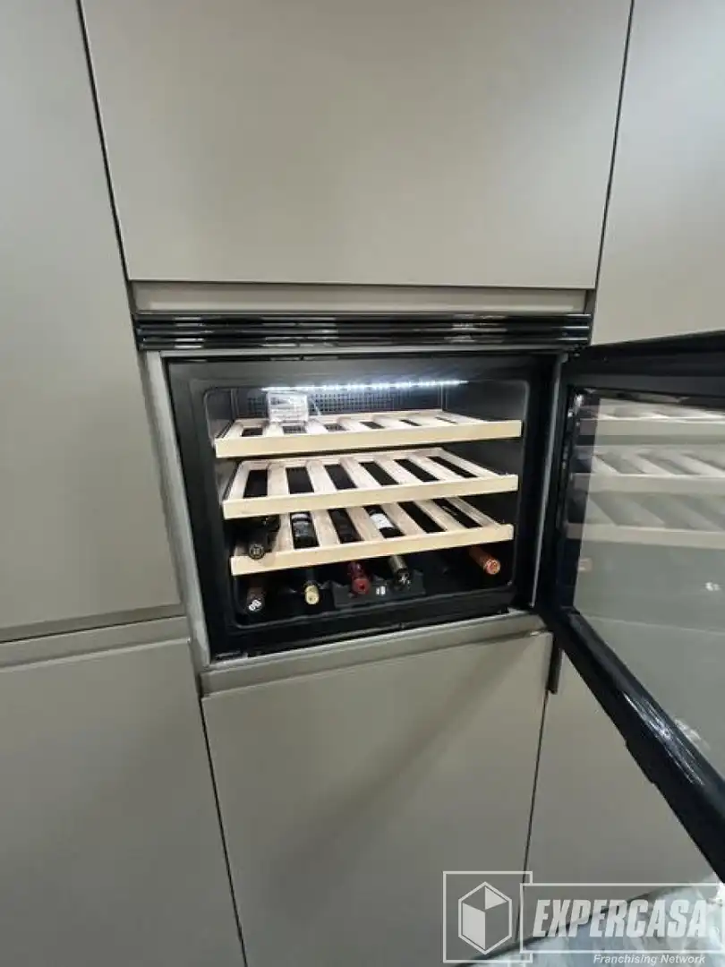 Cuina de Pis en venda en Alzira amb Aire condicionat, Terrassa i Moblat