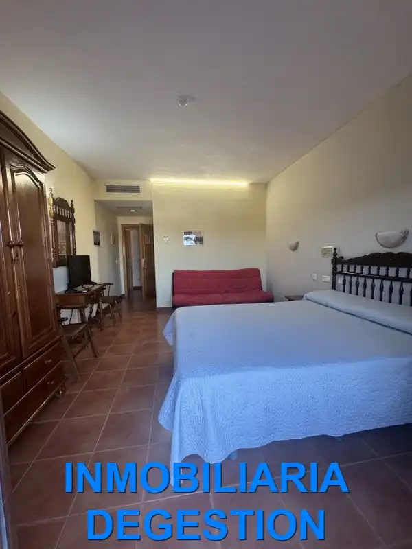 Inmuebles singulares con ascensor en venta en Calle Cerro de la Llana, imagen 43