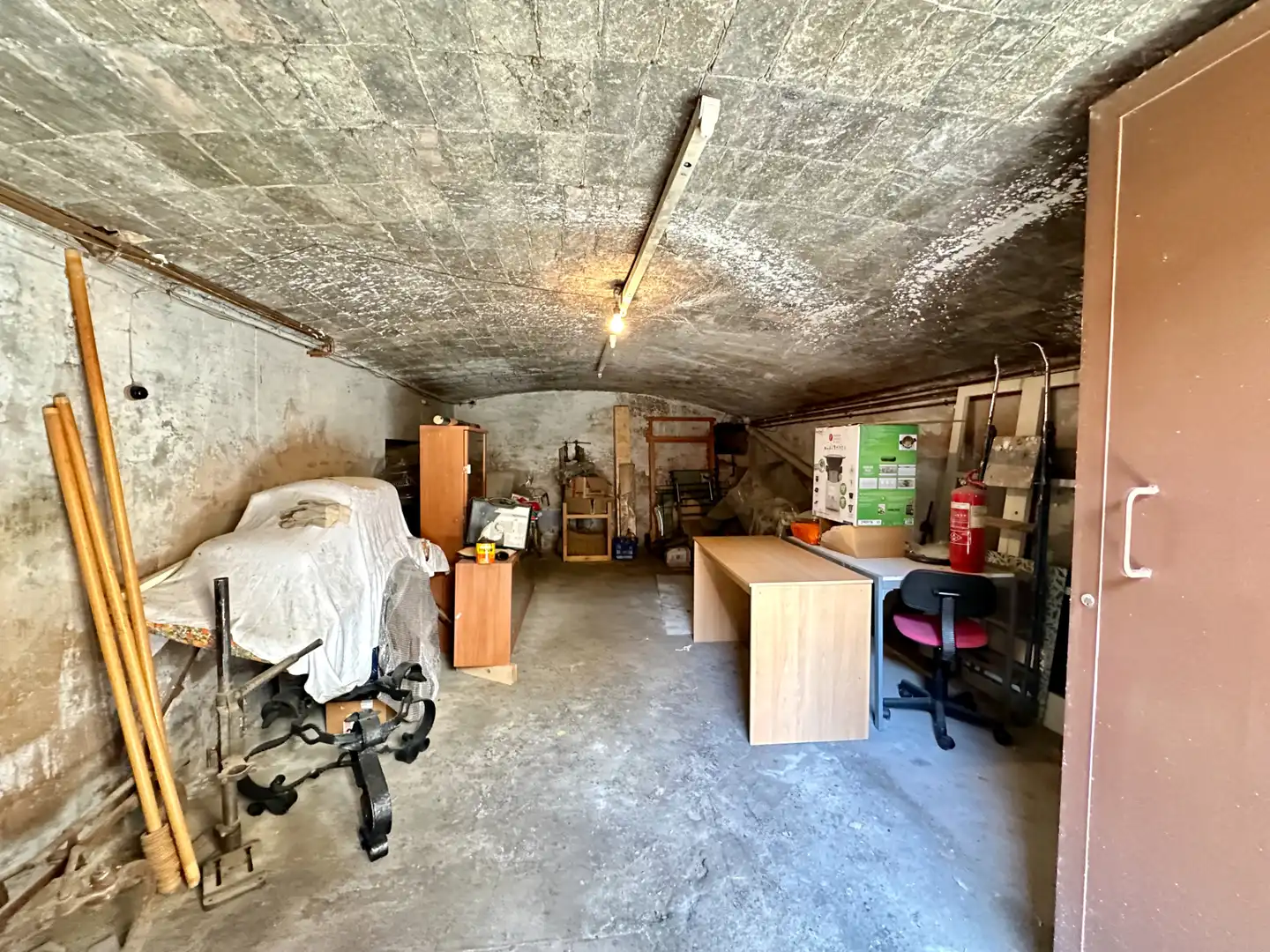 Edificio en venta en Montesquiu