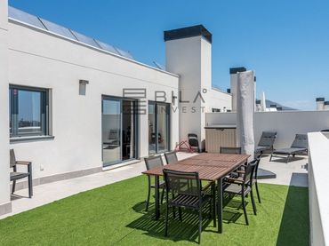 Ático con piscina en venta en Suite MIjas