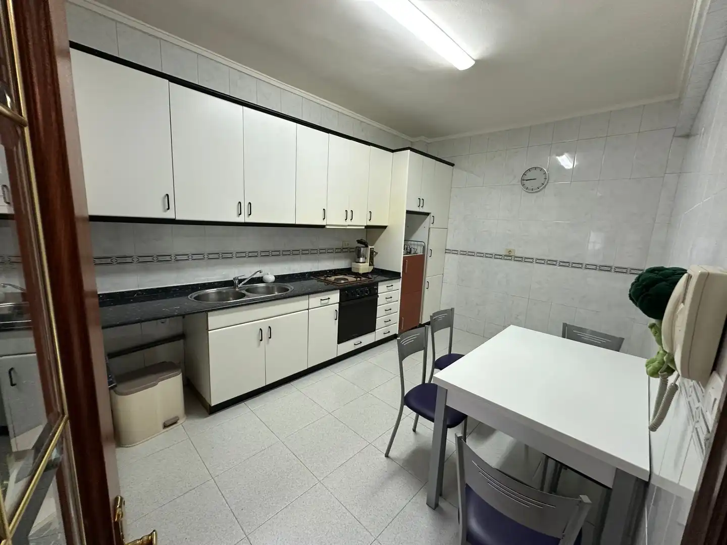 Kitchen of Flat for sale in Bilbao   with Oven, Washing machine and Balcony