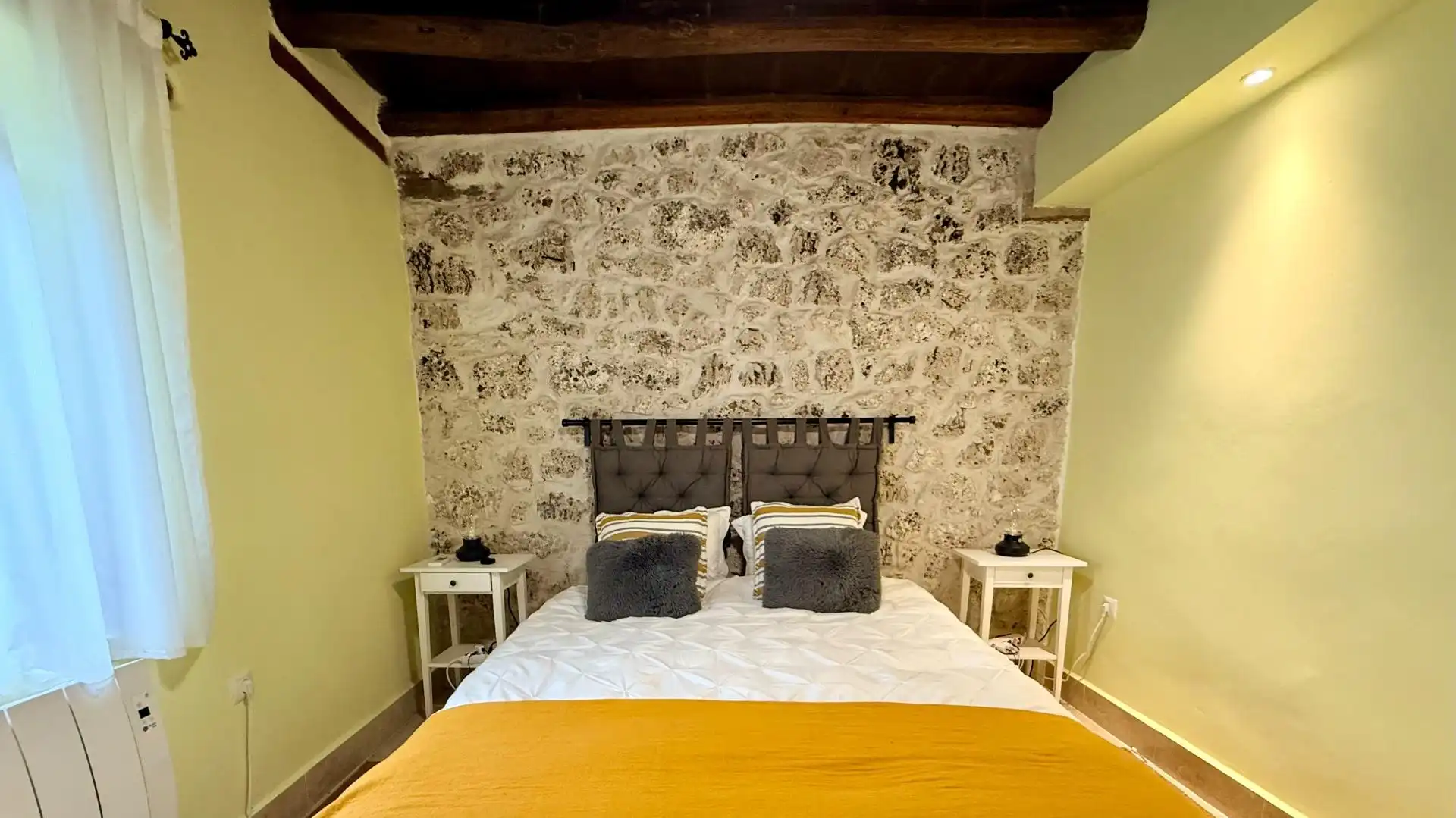 Habitación de Casa o chalet en venta en Cozuelos de Fuentidueña con Alarma