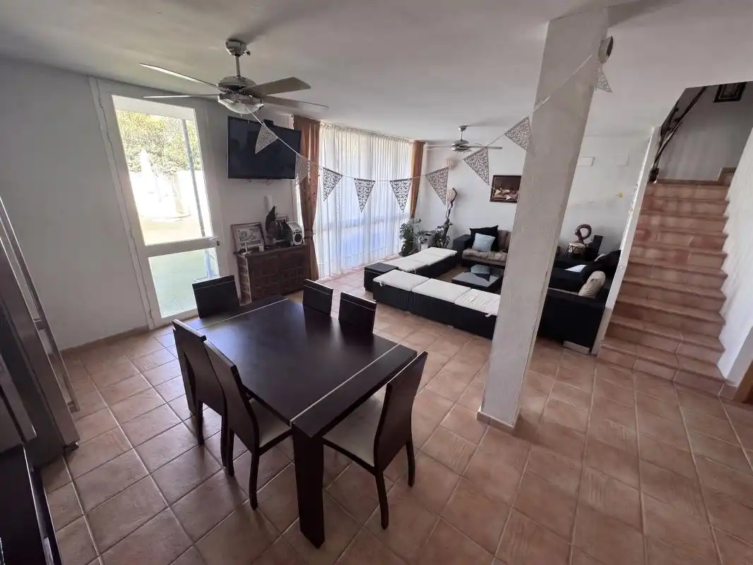 Living room of Detached homes for sale in Aranjuez  with Air Conditioner, Heating and Private garden