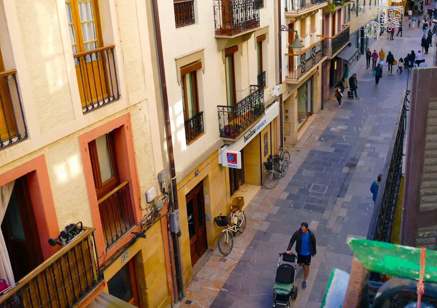 Vista exterior de Piso en venta en Zarautz con Balcón
