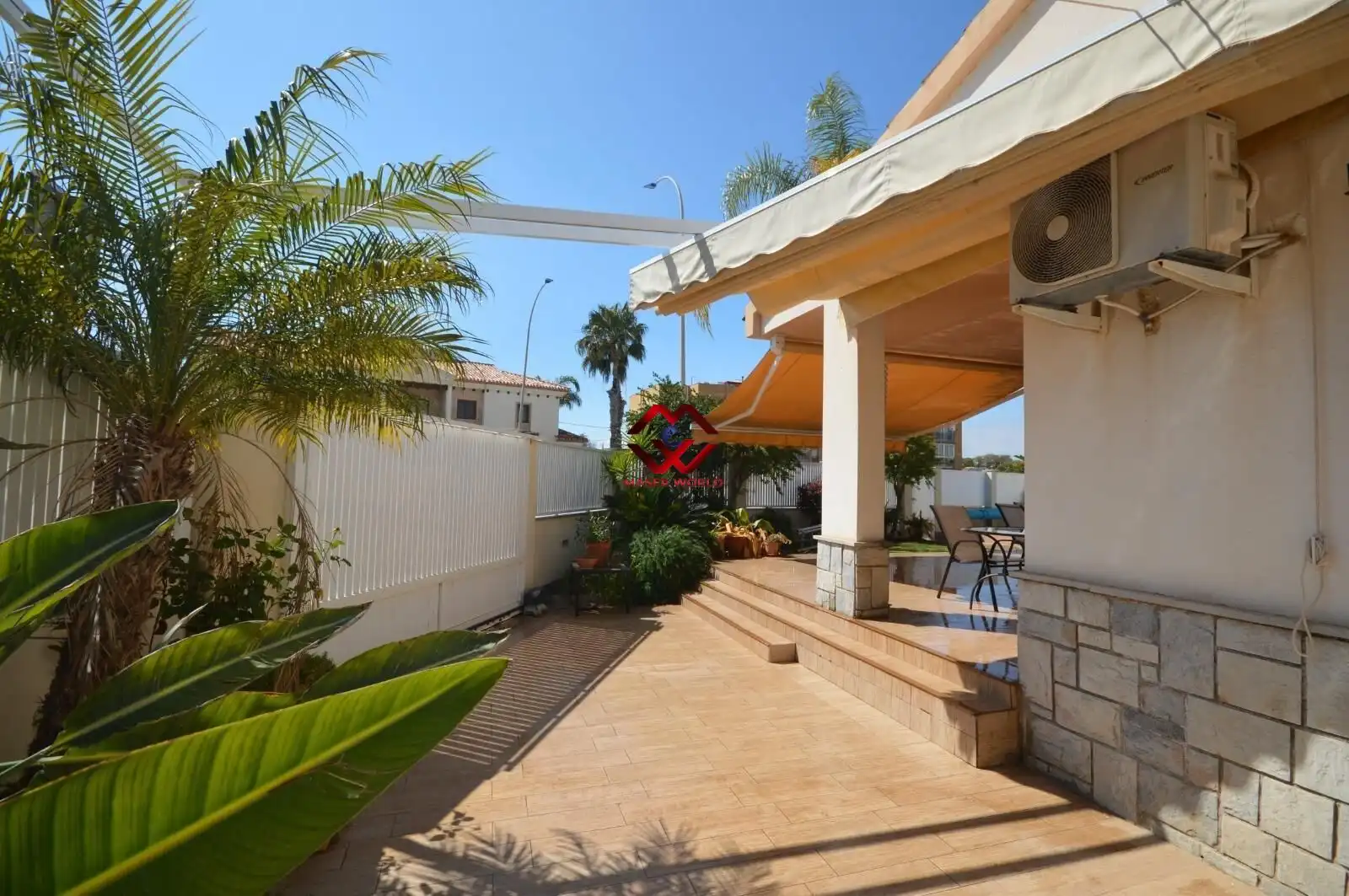 Terrassa de Casa o xalet en venda en San Javier amb Aire condicionat, Calefacció i Jardí privat