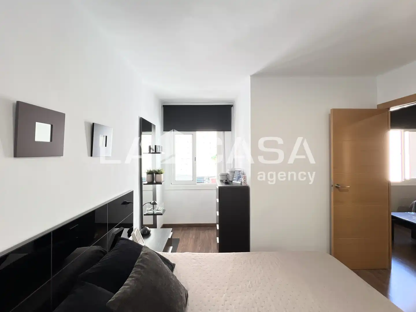 Habitación de Piso en venta en Badalona con Calefacción