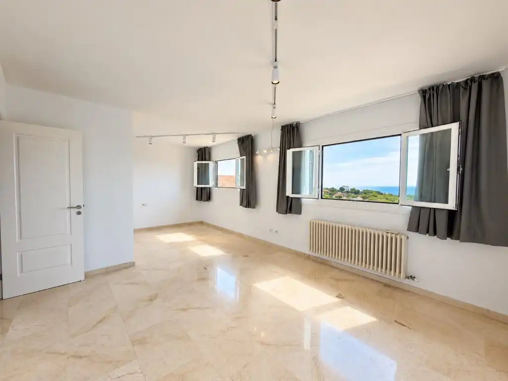Casa con piscina en alquiler en Portals Nous, imagen 11