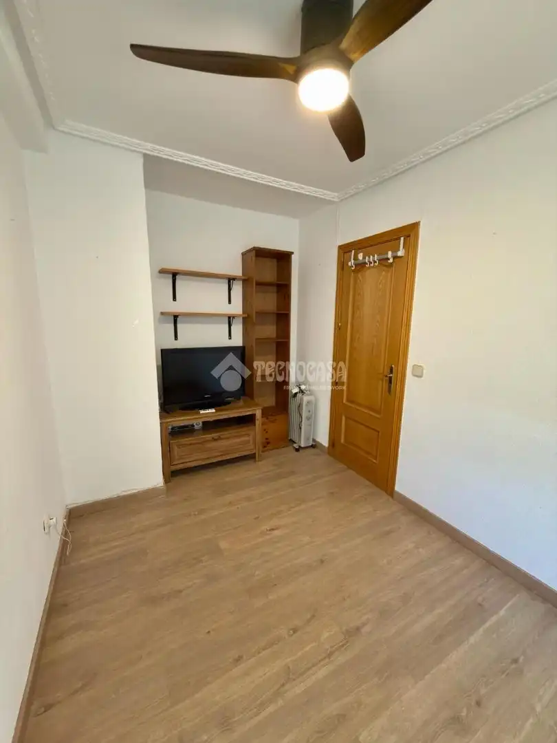 Habitación de Piso en venta en Valdemoro con Calefacción y Trastero