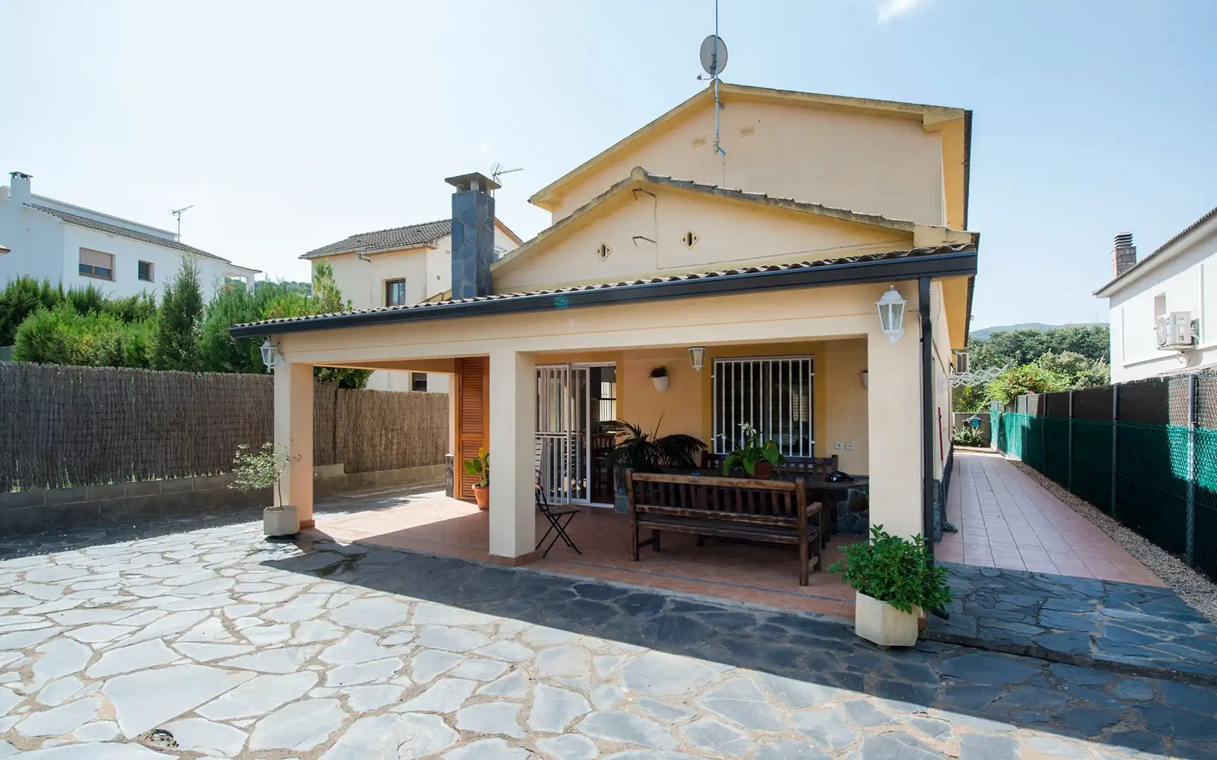 Casa amb jardí en venda a Sant Fost de Campsentelles, imagen 2