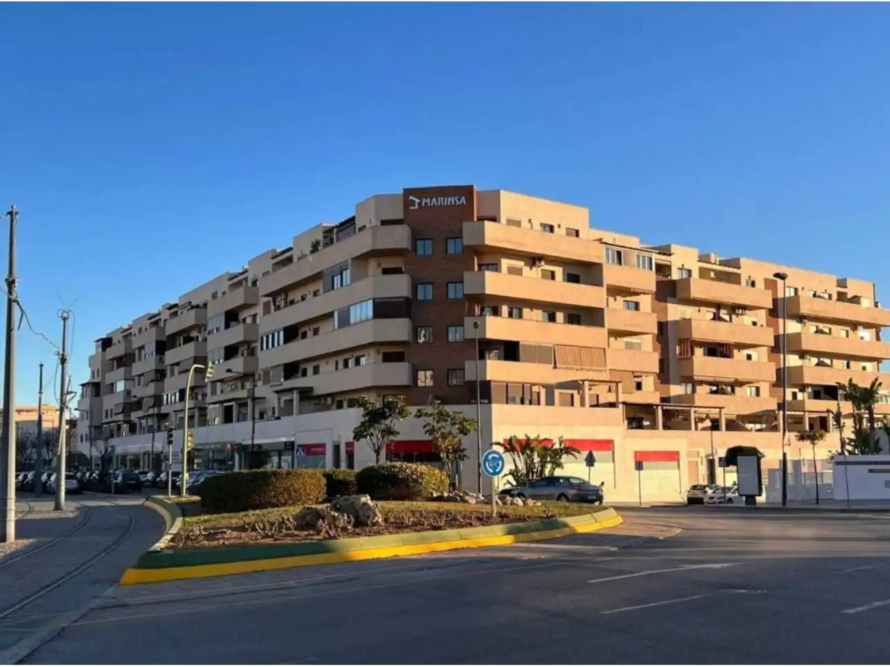 Außenansicht von Garage zur Miete in Vélez-Málaga