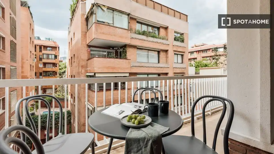 Terrassa de Apartament per a compartir en Barcelona amb Aire condicionat, Terrassa i Moblat