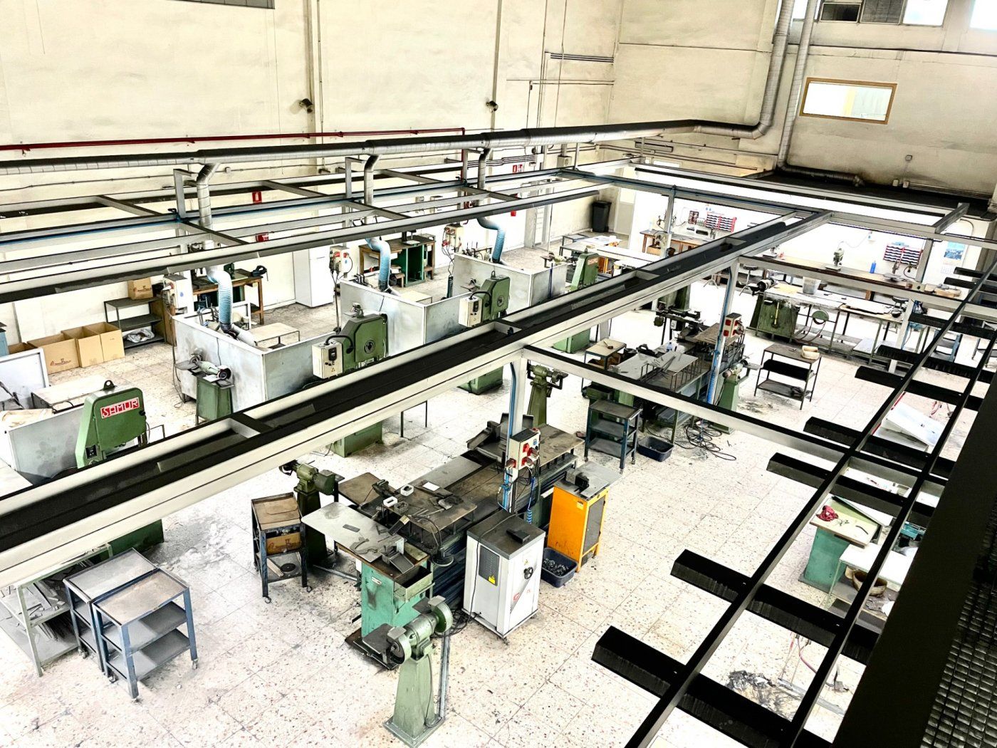 Nave industrial de alquiler en San Crispín