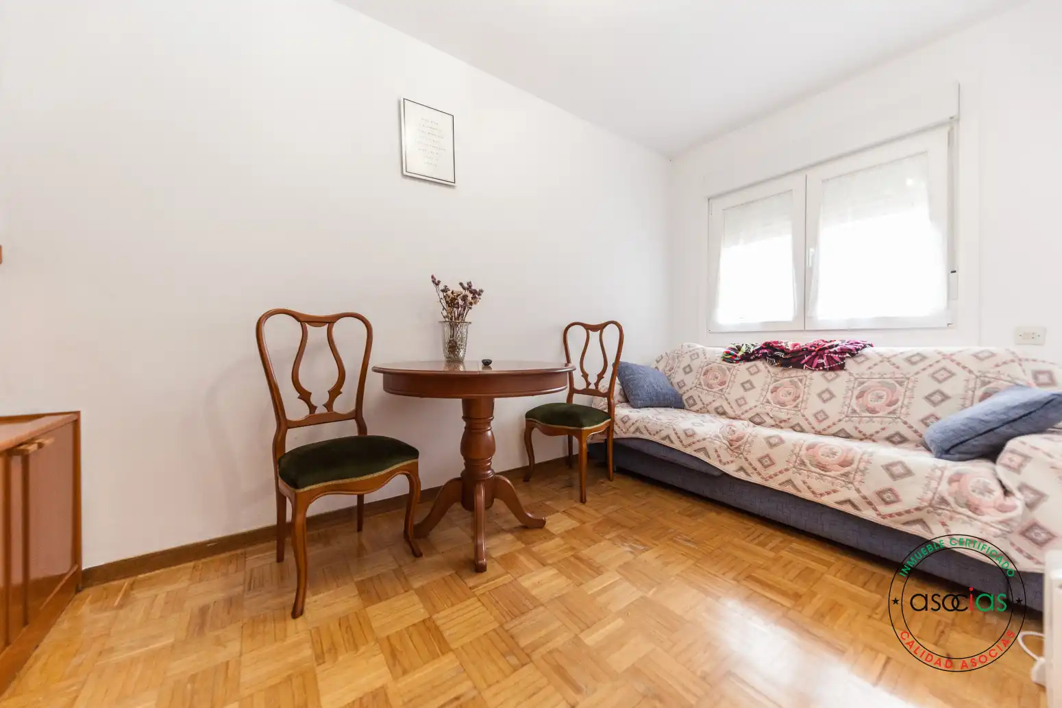 Sala de estar de Piso en venta en Gijón  con Parquet y Trastero